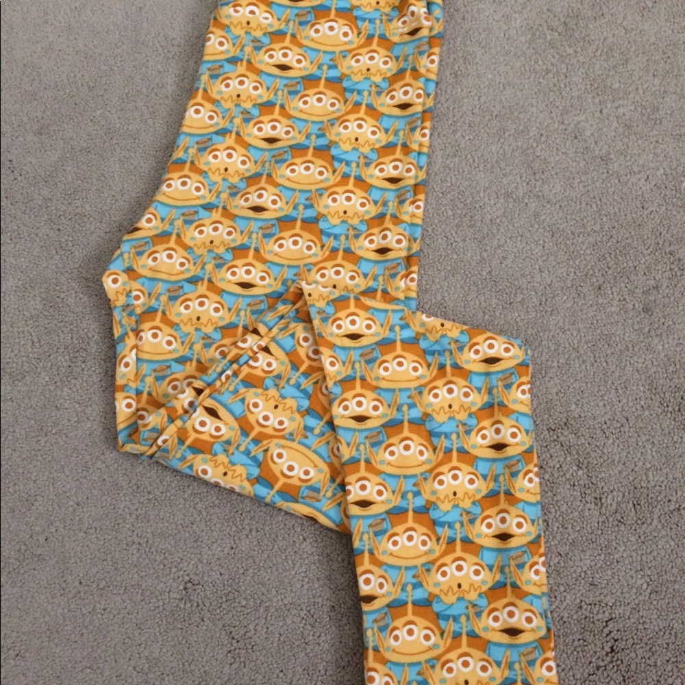 Lularoe Disney Leggings